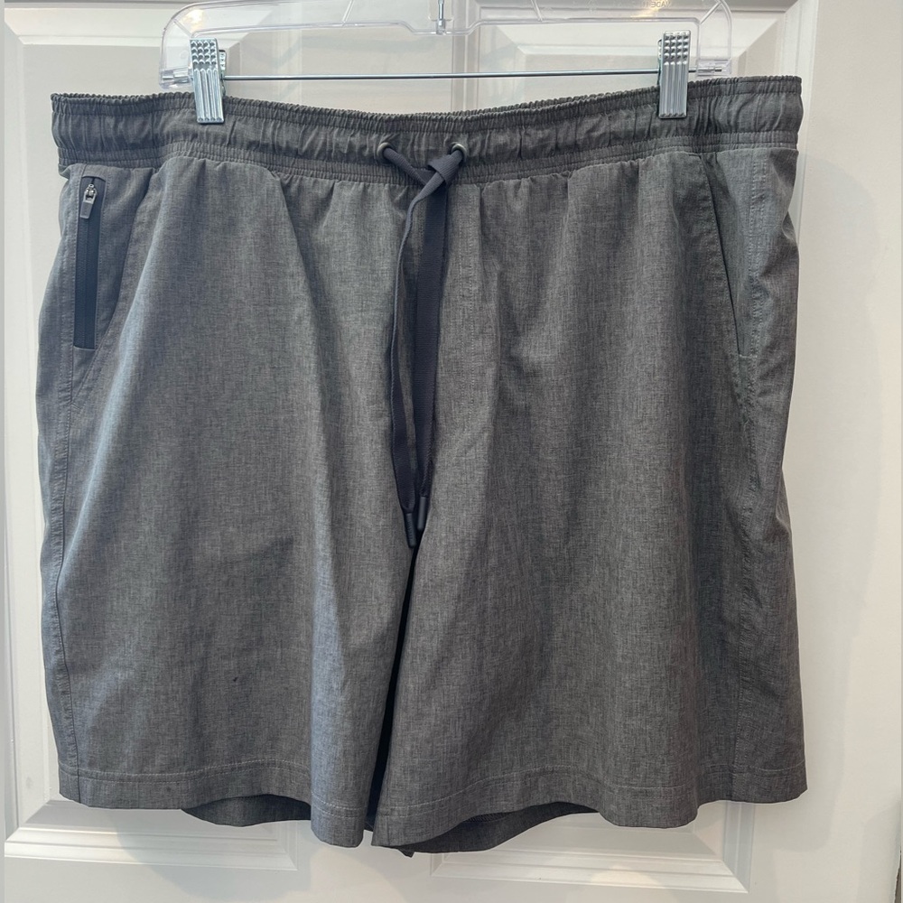 New XL Men’s Swim Trunks